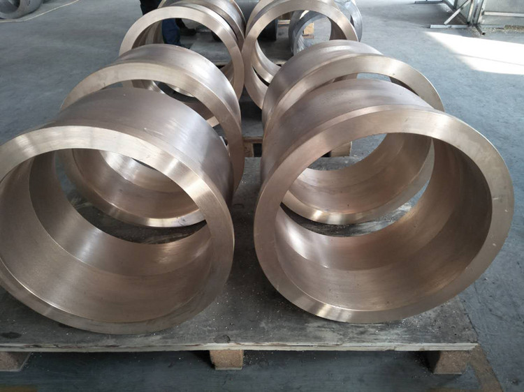供应专业定制生产各种规格材质铜套，大型铜
