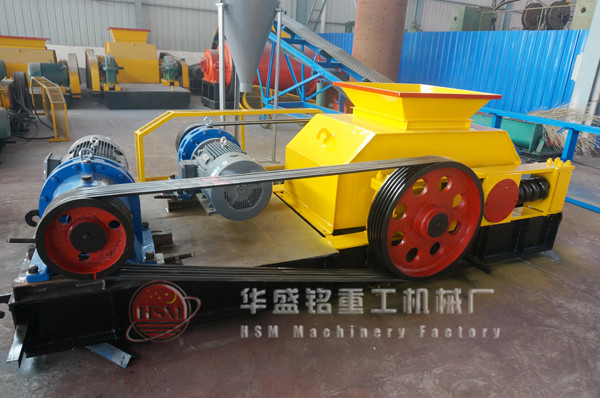 供应大型石子厂狼牙辊破碎机出厂报价